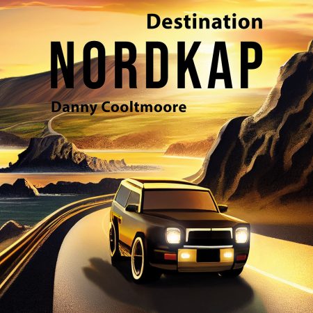 Feelgood roman om en resa från Sundsvall till Nordkap. Författare Danny Cooltmoore,